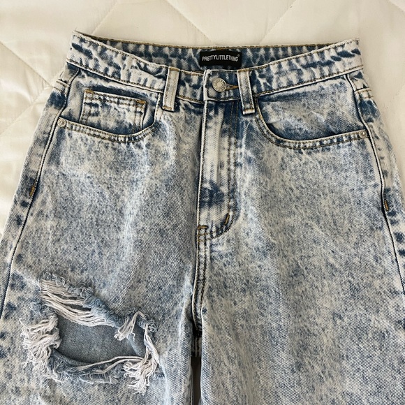 PrettyLittleThing NWOT Jeans - Picture 2 of 3
